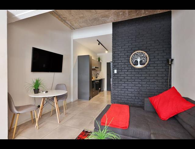 1 BEDROOM APARTMENT FOR SALE IN SANDTON CENTRAL